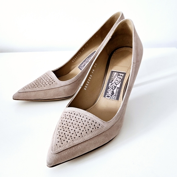 Salvatore Ferragamo suede pump pointed toe Size 7 US / 7cm heels "Pauleen" - Picture 4 of 16